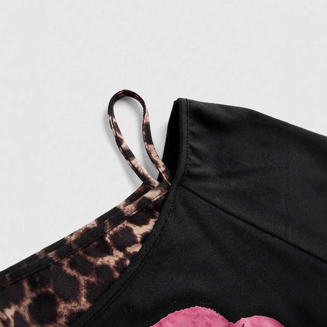 Zoë™|Off-shoulder topp för kvinnor med leopardtryck och iögonfallande statement-design