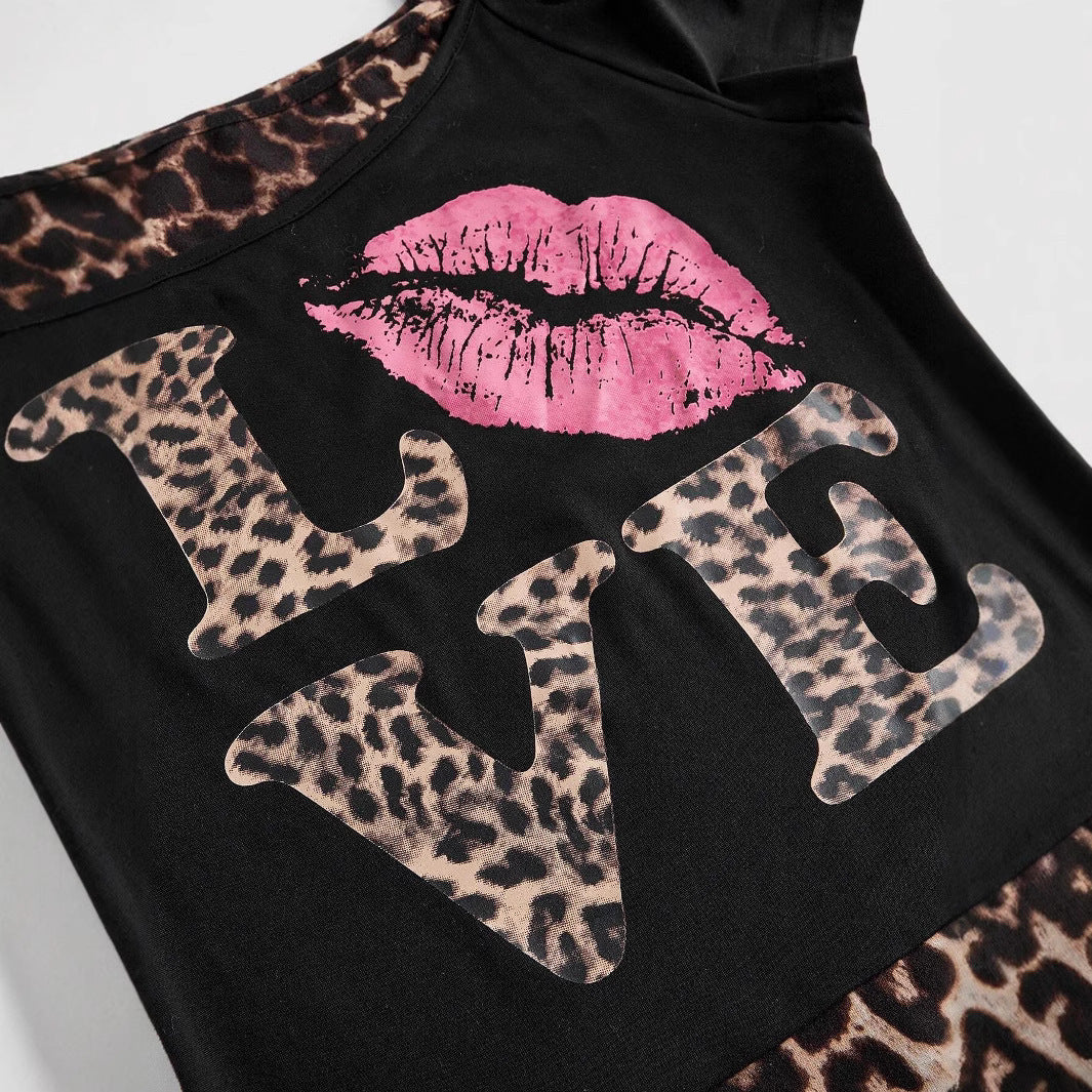 Zoë™|Off-shoulder topp för kvinnor med leopardtryck och iögonfallande statement-design